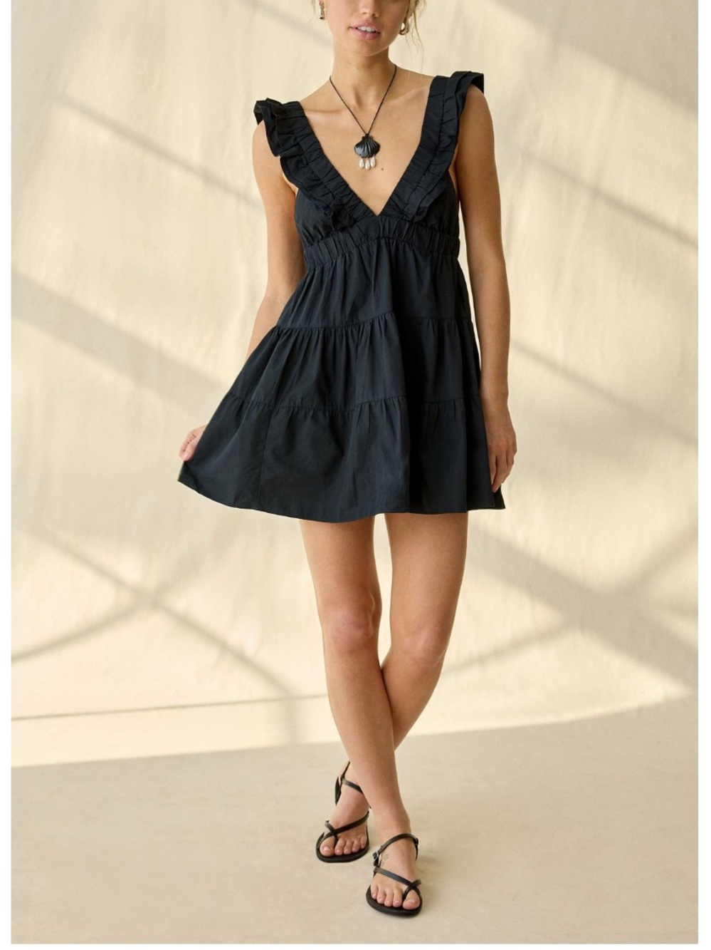 🟤NWT KIMCHI BLUE Tiered Ruffle Mini Dress in Black MED - Picture 5 of 5
